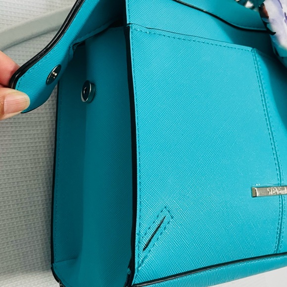 Steve Madden Blush beautiful blue Hand Bag Satchel Purse Crossbody - Picture 3 of 4